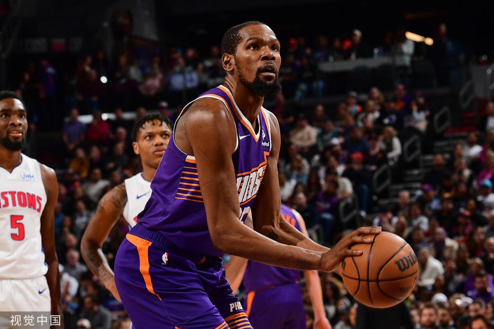 歐聯杯1／16決賽首回合皇家社會0-4曼聯 B費梅開二度拉什福德破門.