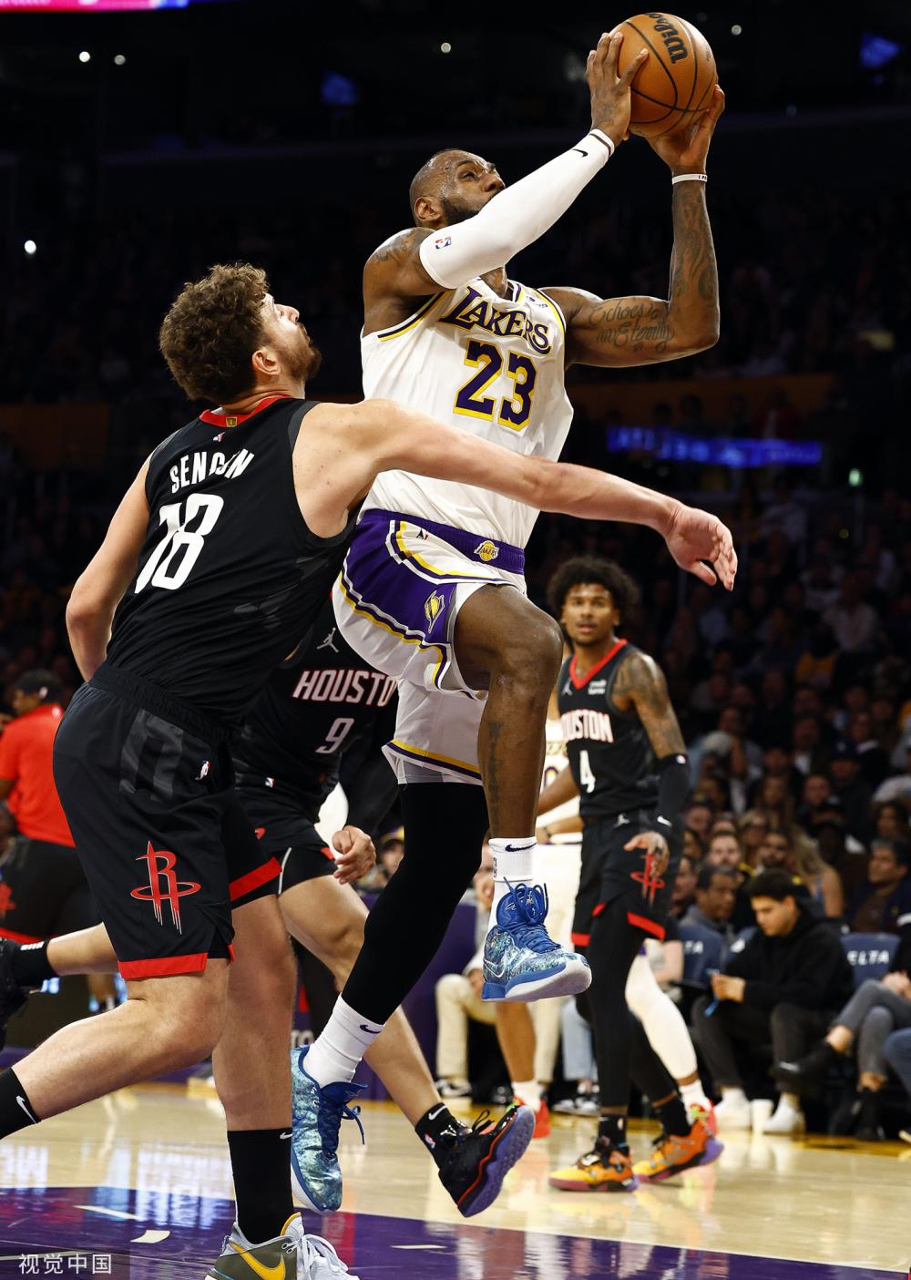 身价高达 身价高达