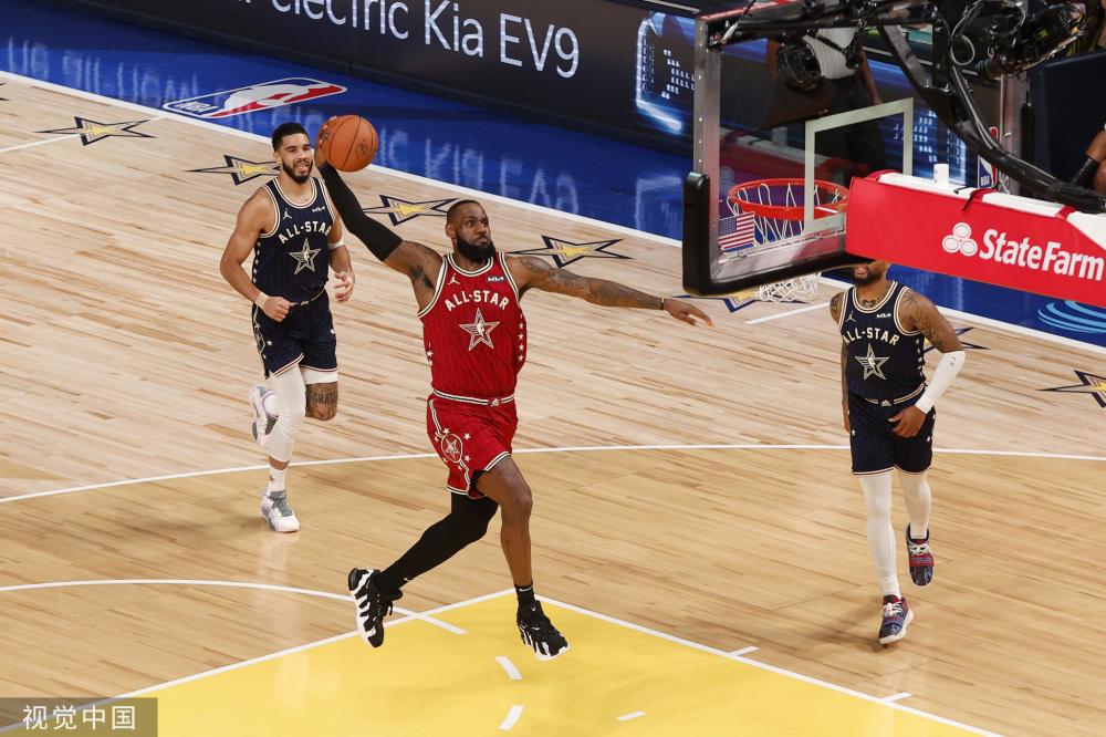 埃切维里表现亮眼引曼城关注，球迷期待租借方案.