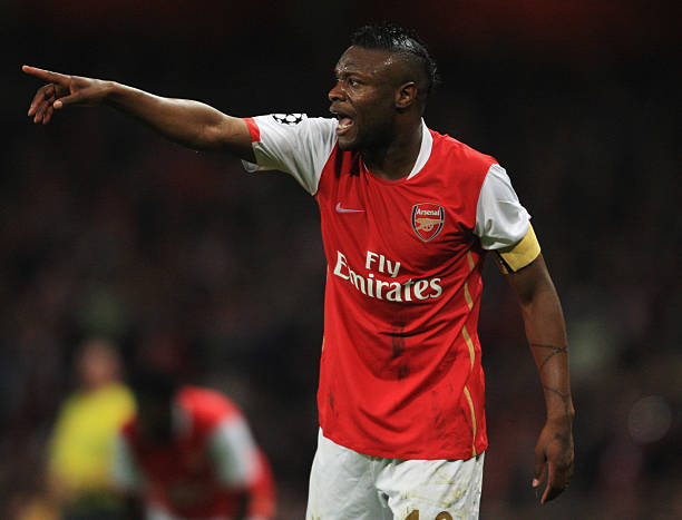 西甲半场：鲁文·加西亚传射，奥萨苏纳2-0莱万特（西甲半场战报：鲁文·加西亚传射建功，奥萨苏纳2-0领先莱万特）